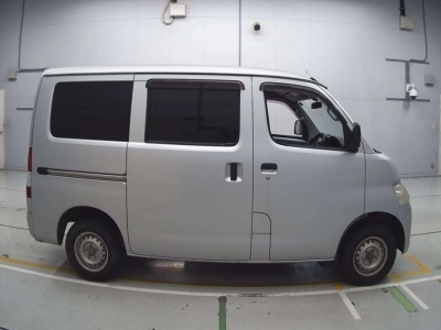 TOYOTA TOWN ACE VAN