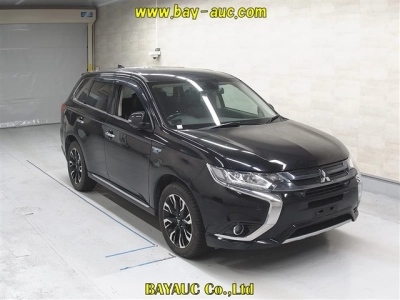 MITSUBISHI OUTLANDER PHEV