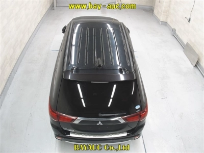 MITSUBISHI OUTLANDER PHEV