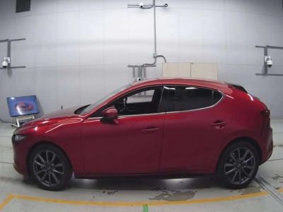 MAZDA MAZDA3 FASTBACK