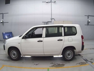 TOYOTA SUCCEED WAGON