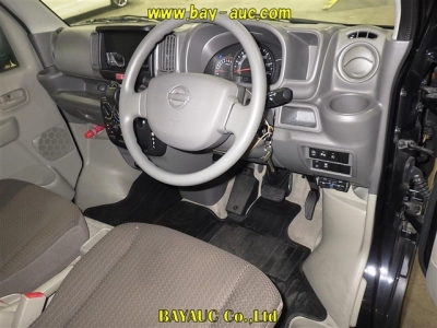 NISSAN NV100 CLIPPER