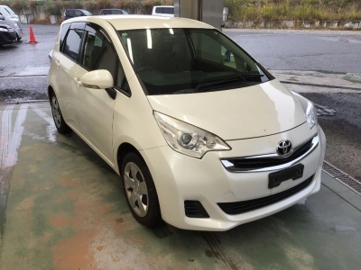 TOYOTA RACTIS