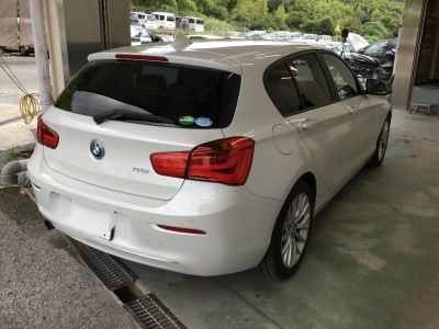 BMW 1 SERIES