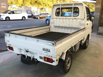 DAIHATSU HIJET TRUCK