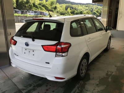 TOYOTA COROLLA FIELDER