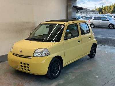 DAIHATSU ESSE