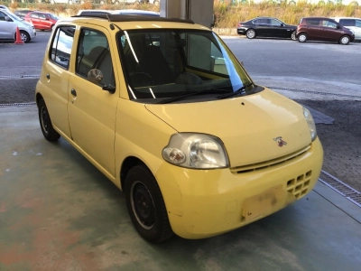 DAIHATSU ESSE
