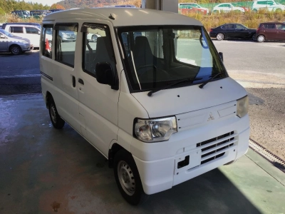 MITSUBISHI MINICAB