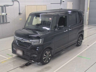 HONDA N BOX CUSTOM