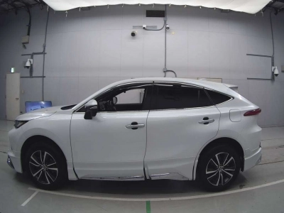 TOYOTA HARRIER HYBRID