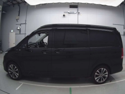 MERCEDES BENZ V CLASS