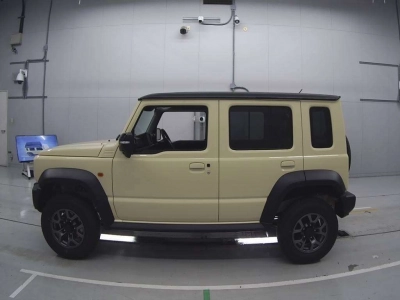 SUZUKI JIMNY NOMADE