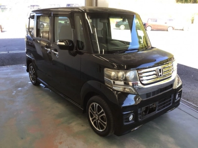 HONDA N BOX CUSTOM