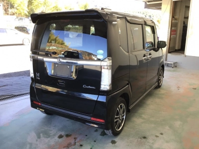 HONDA N BOX CUSTOM