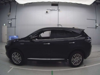 TOYOTA HARRIER HYBRID