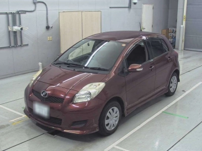 TOYOTA VITZ
