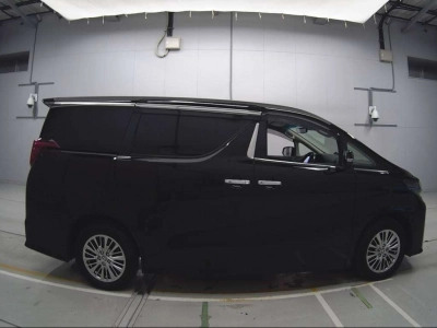 TOYOTA ALPHARD HYBRID