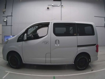 NISSAN NV200 VANETTE