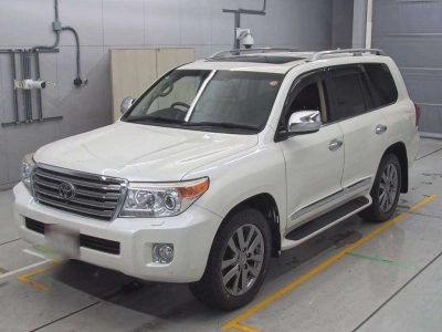 TOYOTA LAND CRUISER