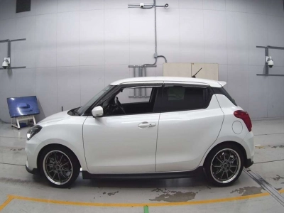 SUZUKI SWIFT SPORTS