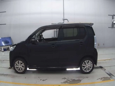 SUZUKI WAGON R STINGRAY