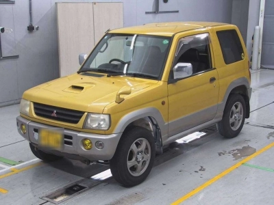 MITSUBISHI PAJERO MINI