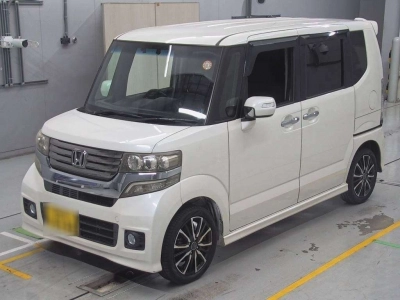 HONDA N BOX CUSTOM