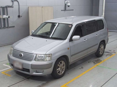 TOYOTA SUCCEED VAN
