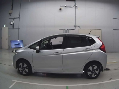 HONDA FIT HYBRID