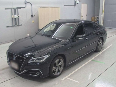 TOYOTA CROWN HYBRID