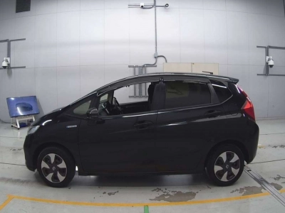 HONDA FIT HYBRID