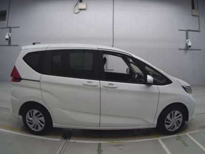 HONDA FREED+