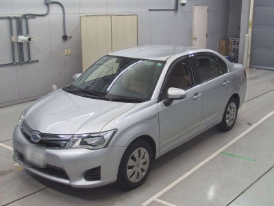 TOYOTA COROLLA AXIO