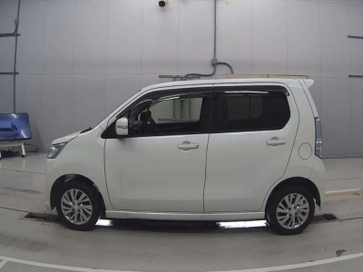 SUZUKI WAGON R STINGRAY