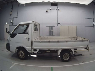 NISSAN VANETTE TRUCK