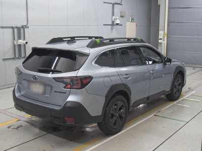 SUBARU OUTBACK