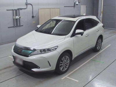 TOYOTA HARRIER