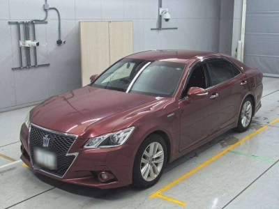 TOYOTA CROWN HYBRID