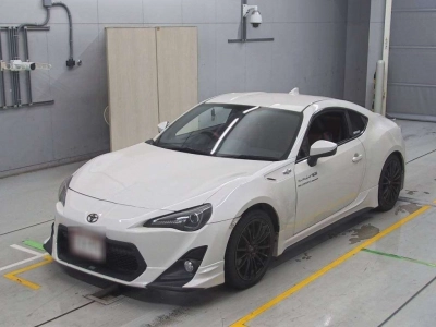TOYOTA 86