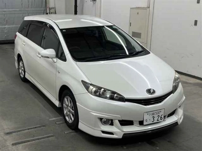 TOYOTA WISH