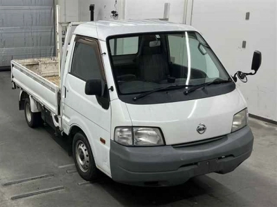 NISSAN VANETTE TRUCK
