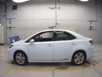 LEXUS HS