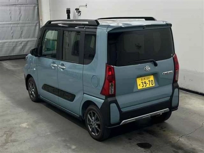DAIHATSU TANTO FUN CROSS