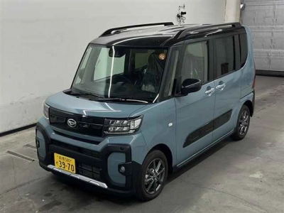 DAIHATSU TANTO FUN CROSS