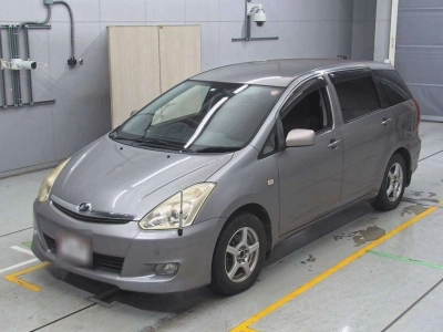 TOYOTA WISH