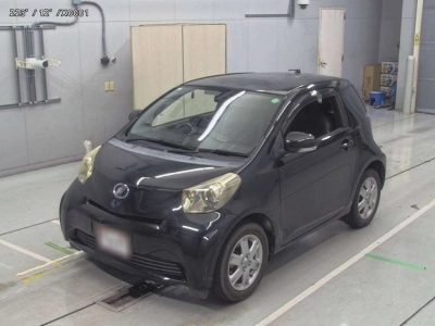 TOYOTA IQ
