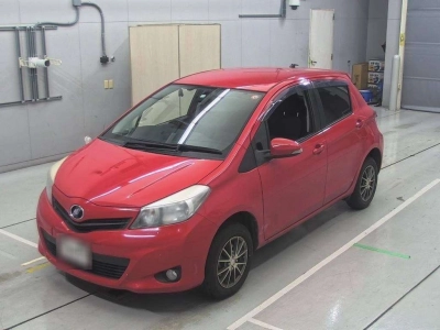 TOYOTA VITZ