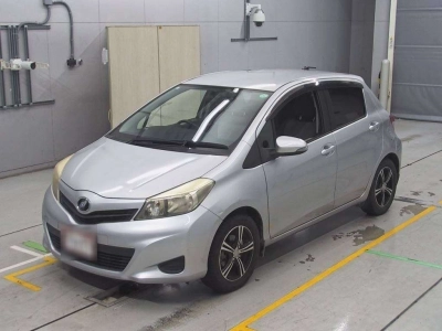 TOYOTA VITZ