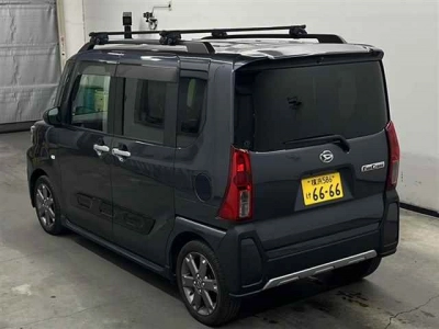 DAIHATSU TANTO FUN CROSS